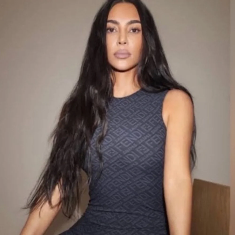 Fendi skims sculpting bodysuit usa M - Picture 2 of 9